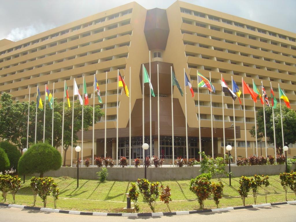 Nicon Luxury Abuja Hotel Buitenkant foto