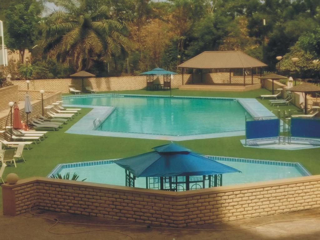 Nicon Luxury Abuja Hotel Buitenkant foto